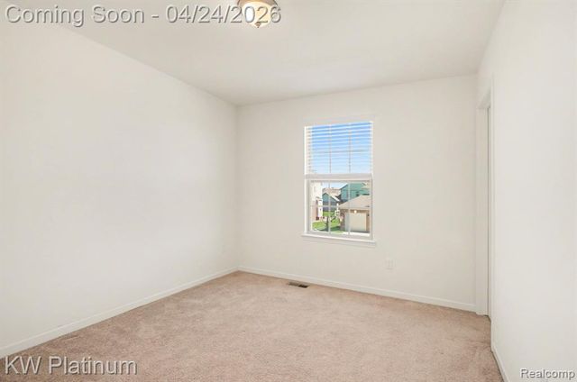55321 Demaret Drive, Macomb, MI 48042