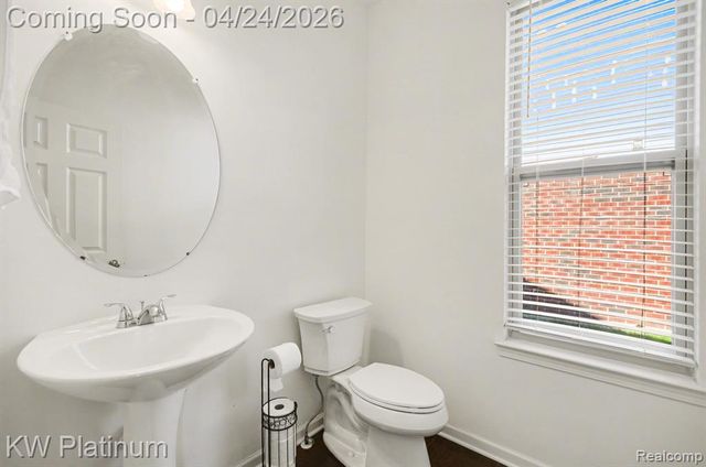 55321 Demaret Drive, Macomb, MI 48042