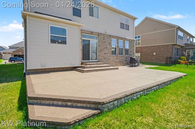 55321 Demaret Drive, Macomb, MI 48042