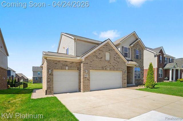 55321 Demaret Drive, Macomb, MI 48042
