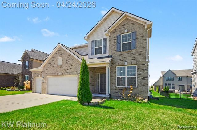 55321 Demaret Drive, Macomb, MI 48042