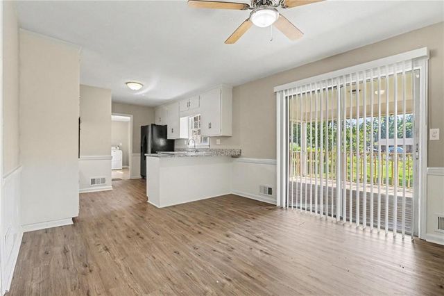 5139 Presley Drive, Flowery Branch, GA 30542