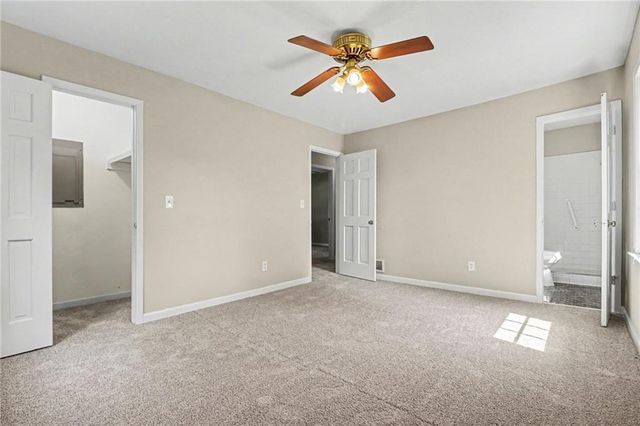 5139 Presley Drive, Flowery Branch, GA 30542