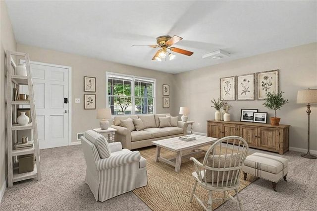 5139 Presley Drive, Flowery Branch, GA 30542