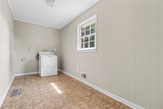 5139 Presley Drive, Flowery Branch, GA 30542