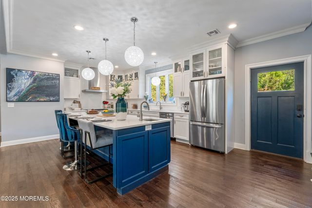 830 & 832 Holmdel Road, Holmdel, NJ 07733