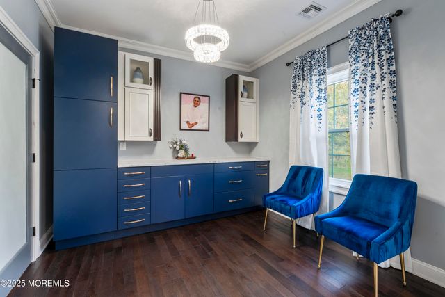 830 & 832 Holmdel Road, Holmdel, NJ 07733