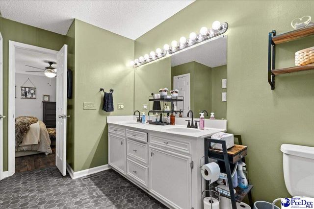 1012 Huntington Drive, Hartsville, SC 29550