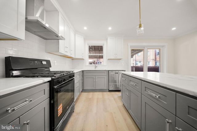 8630 BAYARD ST, Philadelphia, PA 19150