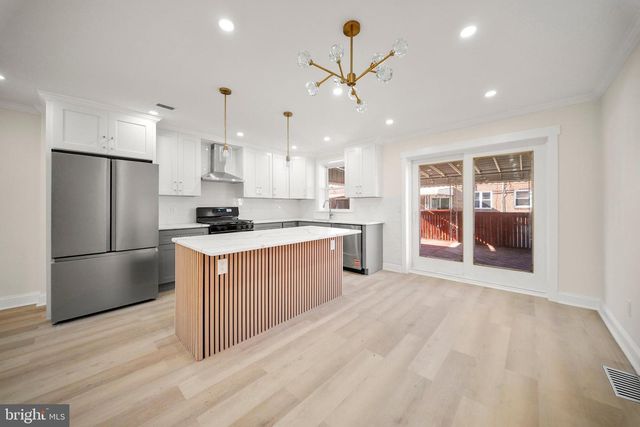 8630 BAYARD ST, Philadelphia, PA 19150