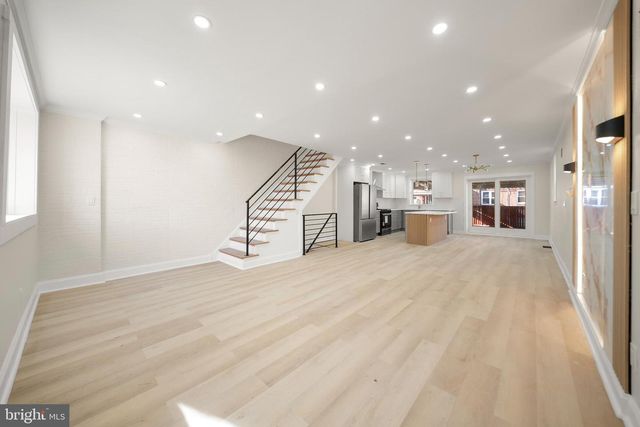 8630 BAYARD ST, Philadelphia, PA 19150