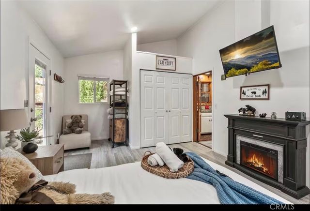 1118 Robinhood, Big Bear City, CA 92314