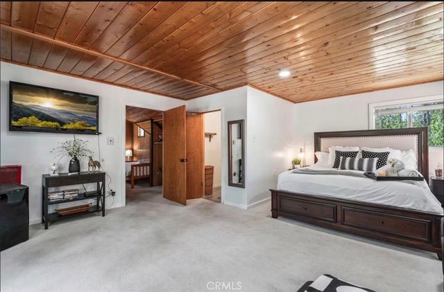 1118 Robinhood, Big Bear City, CA 92314