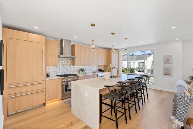 2051 22nd Avenue, San Francisco, CA 94116