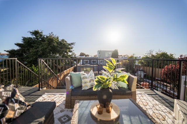 2051 22nd Avenue, San Francisco, CA 94116