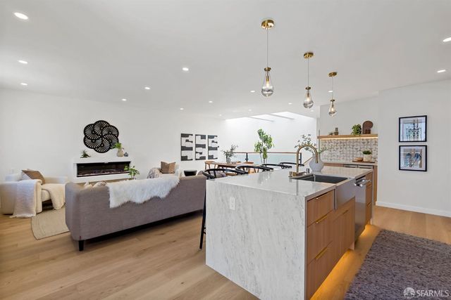 2051 22nd Avenue, San Francisco, CA 94116