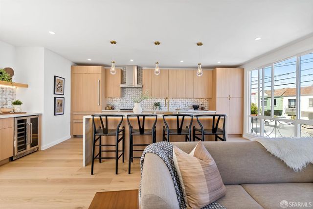 2051 22nd Avenue, San Francisco, CA 94116