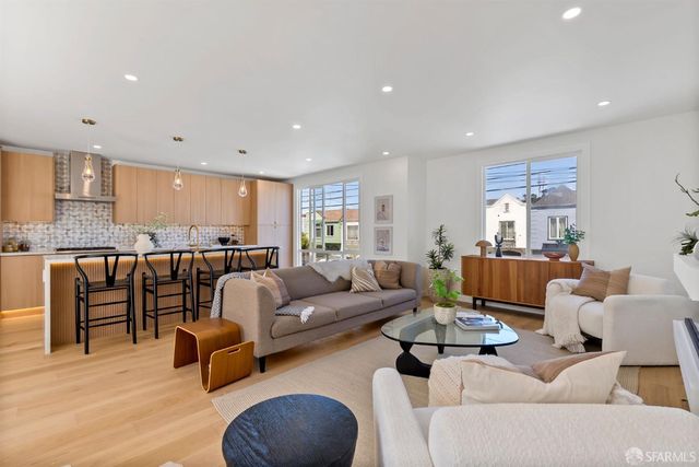 2051 22nd Avenue, San Francisco, CA 94116