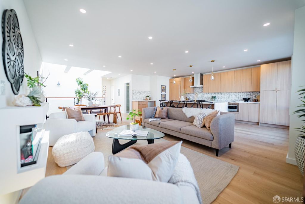 2051 22nd Avenue, San Francisco, CA 94116