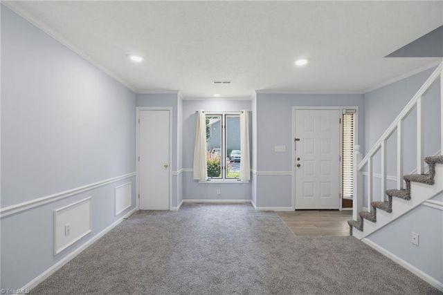 5347 Summit Heights Drive, Winston-salem, NC 27104