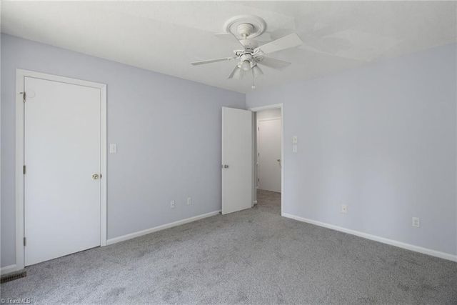 5347 Summit Heights Drive, Winston-salem, NC 27104