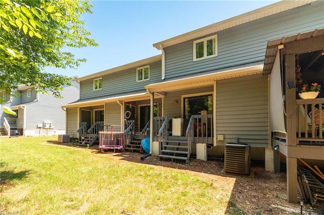 5347 Summit Heights Drive, Winston-salem, NC 27104