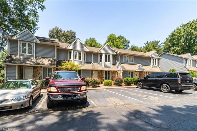 5347 Summit Heights Drive, Winston-salem, NC 27104