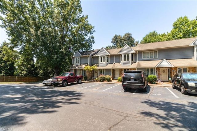 5347 Summit Heights Drive, Winston-salem, NC 27104