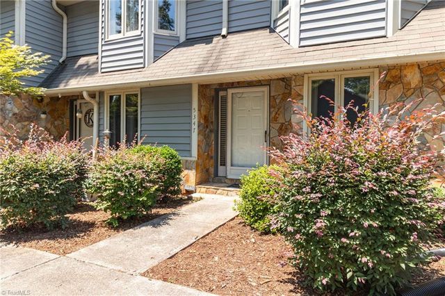 5347 Summit Heights Drive, Winston-salem, NC 27104