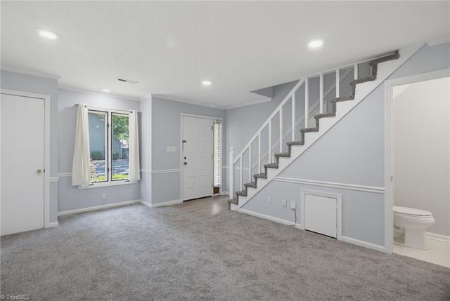 5347 Summit Heights Drive, Winston-salem, NC 27104