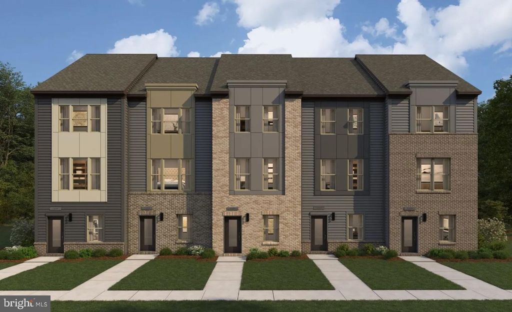 8989 KATHERINE JOHNSON AVE, Manassas, VA 20109