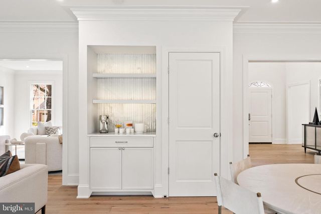 5119 YUMA ST NW, Washington, DC 20016