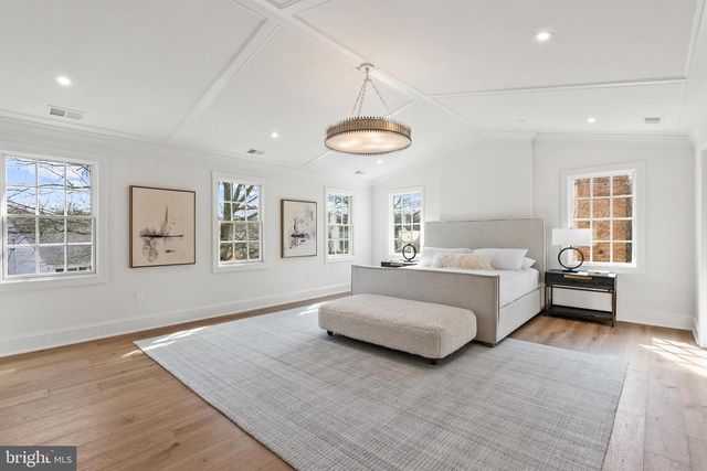 5119 YUMA ST NW, Washington, DC 20016