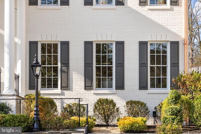 5119 YUMA ST NW, Washington, DC 20016