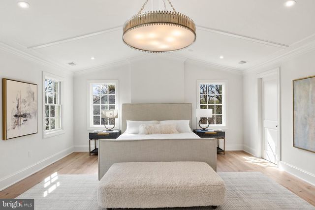 5119 YUMA ST NW, Washington, DC 20016