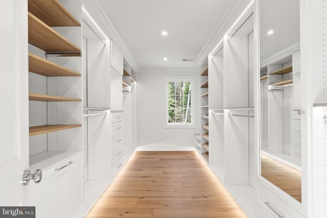 5119 YUMA ST NW, Washington, DC 20016