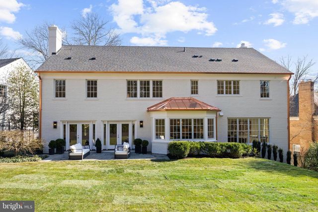 5119 YUMA ST NW, Washington, DC 20016