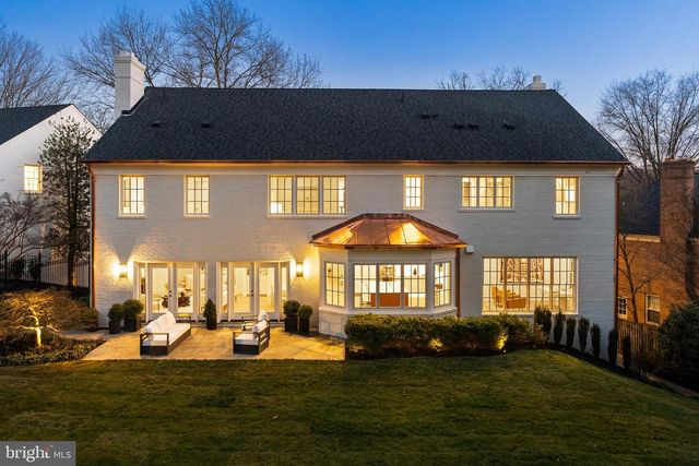 5119 YUMA ST NW, Washington, DC 20016