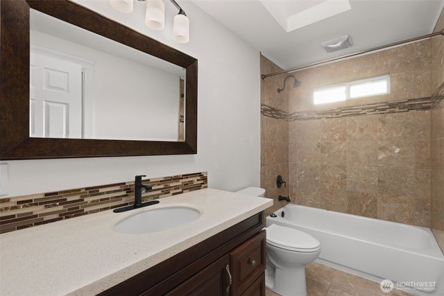 1109 Lewis Lane SE, Issaquah, WA 98027