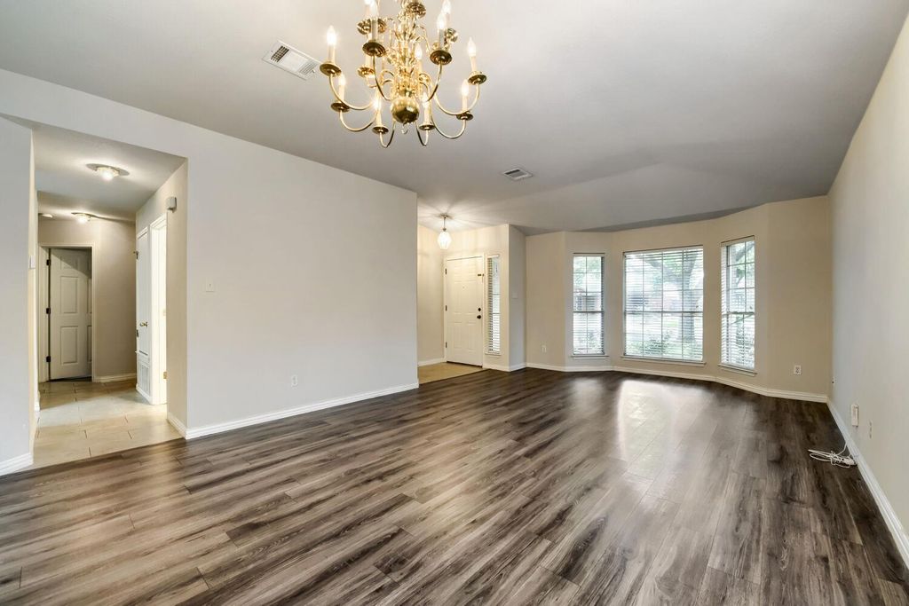 4447 Bremner DR, Austin, TX 78749