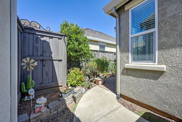 7438 Chevelle Way, Sacramento, CA 95829