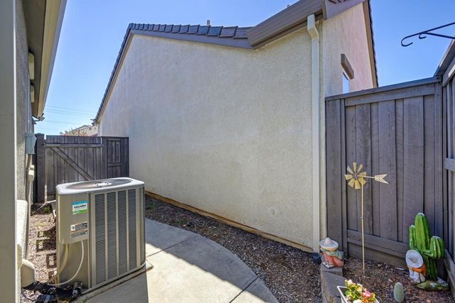 7438 Chevelle Way, Sacramento, CA 95829