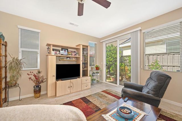 7438 Chevelle Way, Sacramento, CA 95829