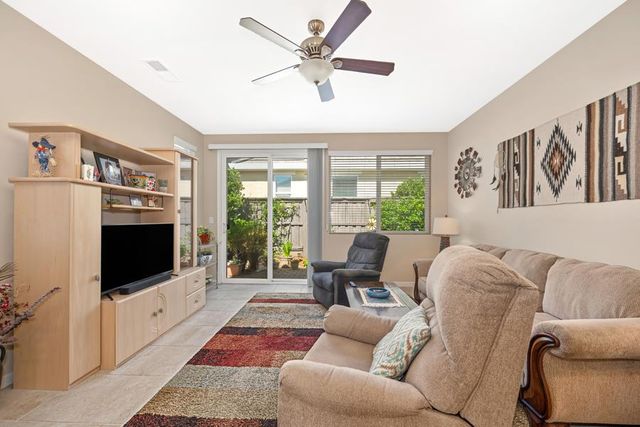 7438 Chevelle Way, Sacramento, CA 95829