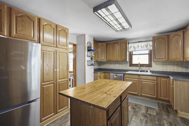 117 N German Avenue, Jefferson, WI 53549
