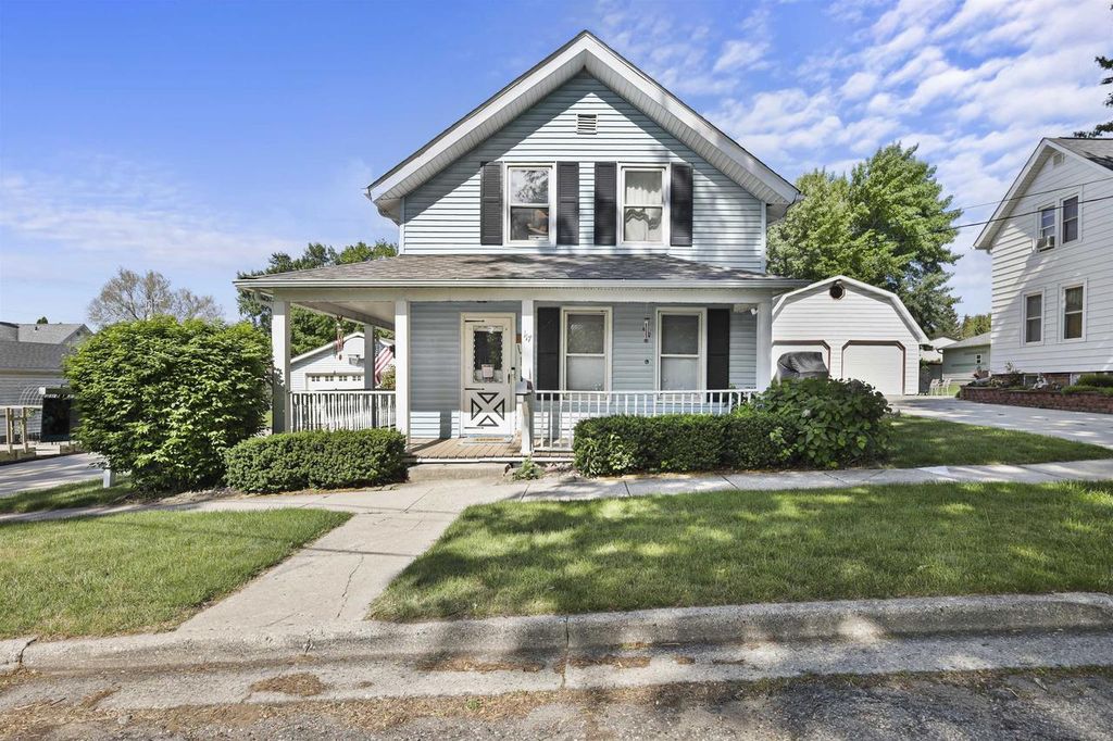 117 N German Avenue, Jefferson, WI 53549