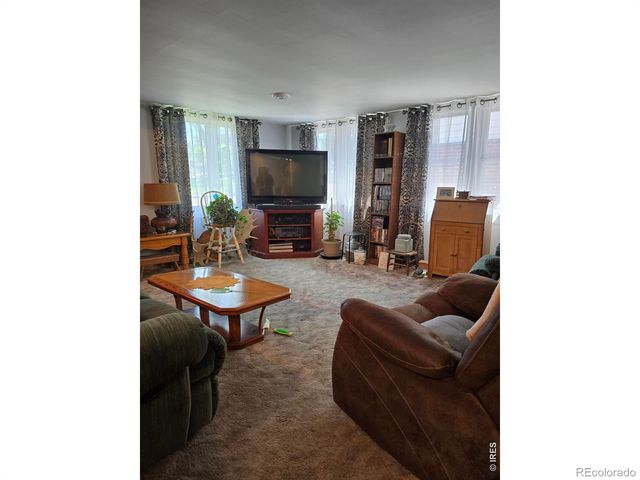 411 W GORDON Street, Holyoke, CO 80734