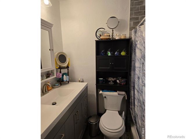 411 W GORDON Street, Holyoke, CO 80734