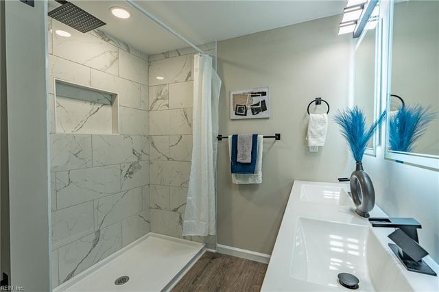 208 Old DR, Chesapeake, VA 23322