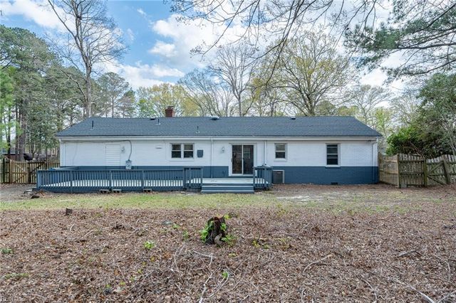 208 Old DR, Chesapeake, VA 23322